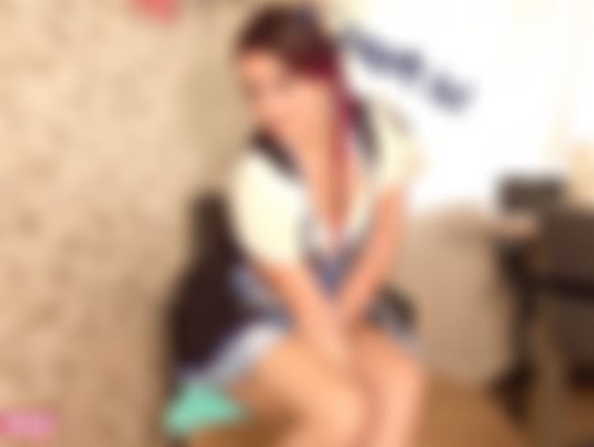 Melina-May Porno Video: Nasse Dirndl fo**e spri**t für dich